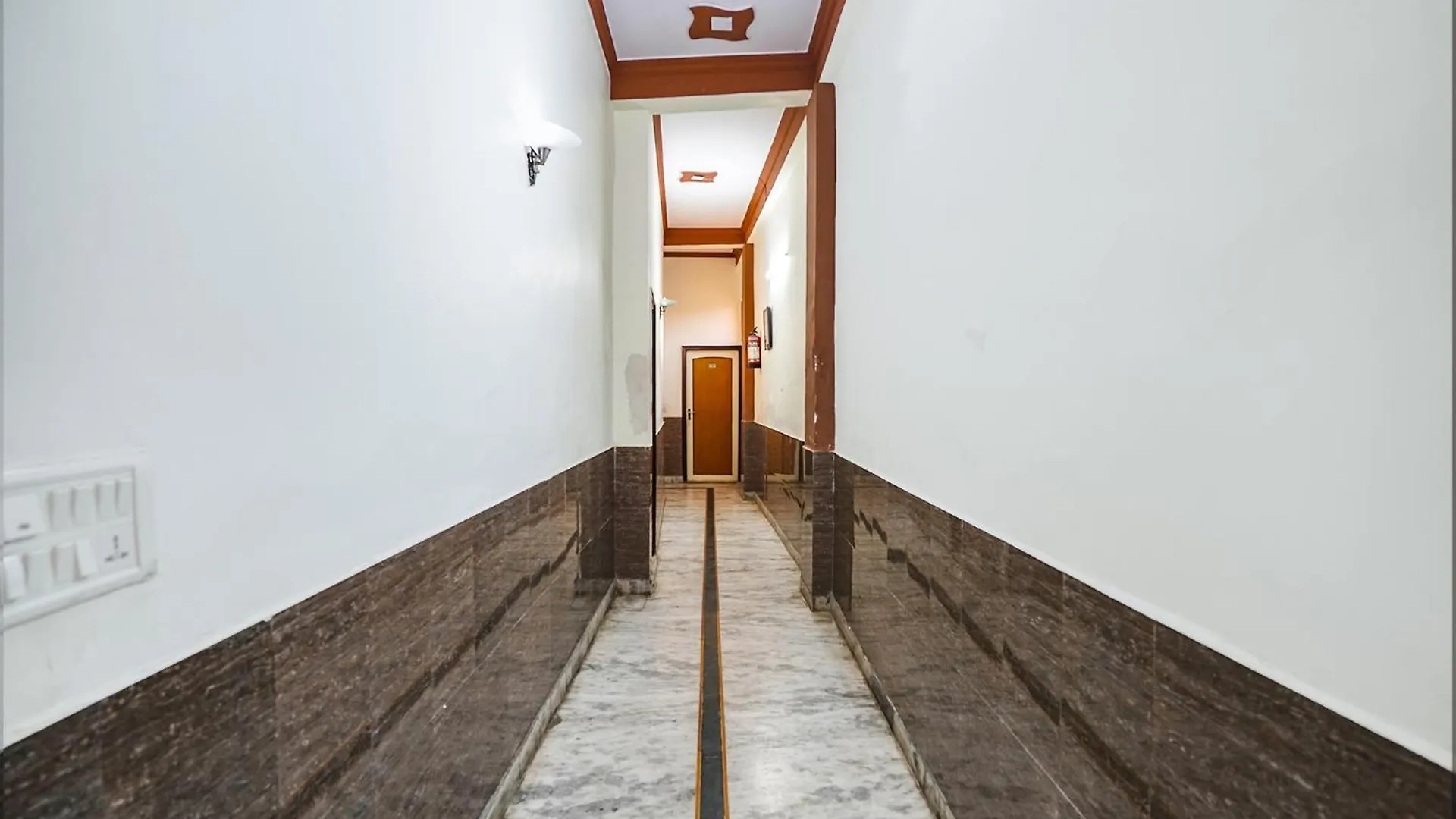 Fabhotel Sarwan Agra  Hotel